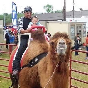 Meet your Posher, Issac